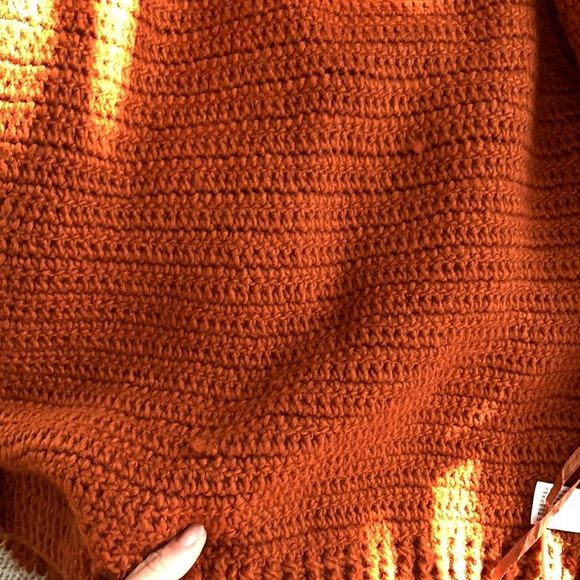 Universal Thread Statement Jacket - Picture 5 of 7